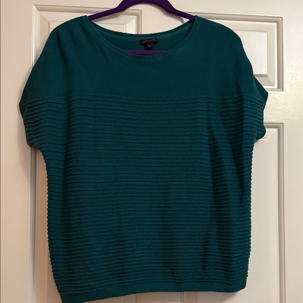 Teal Short Sleeve Sweaters